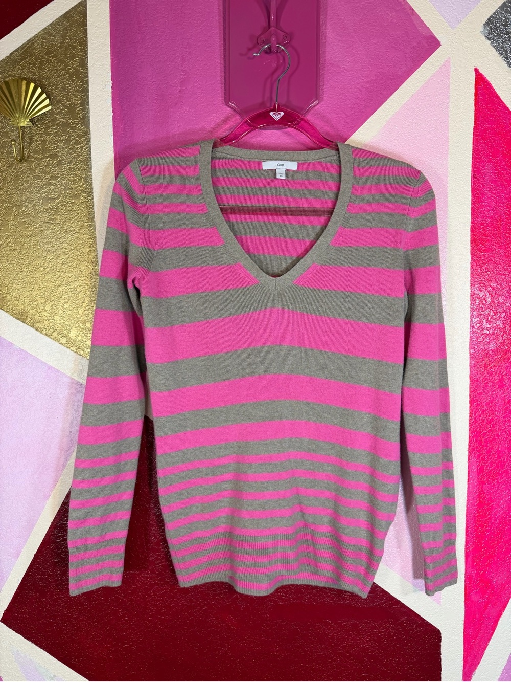 Gap Pink Taupe Rugby Stripe V-Neck Fitted Knit Sweater XS